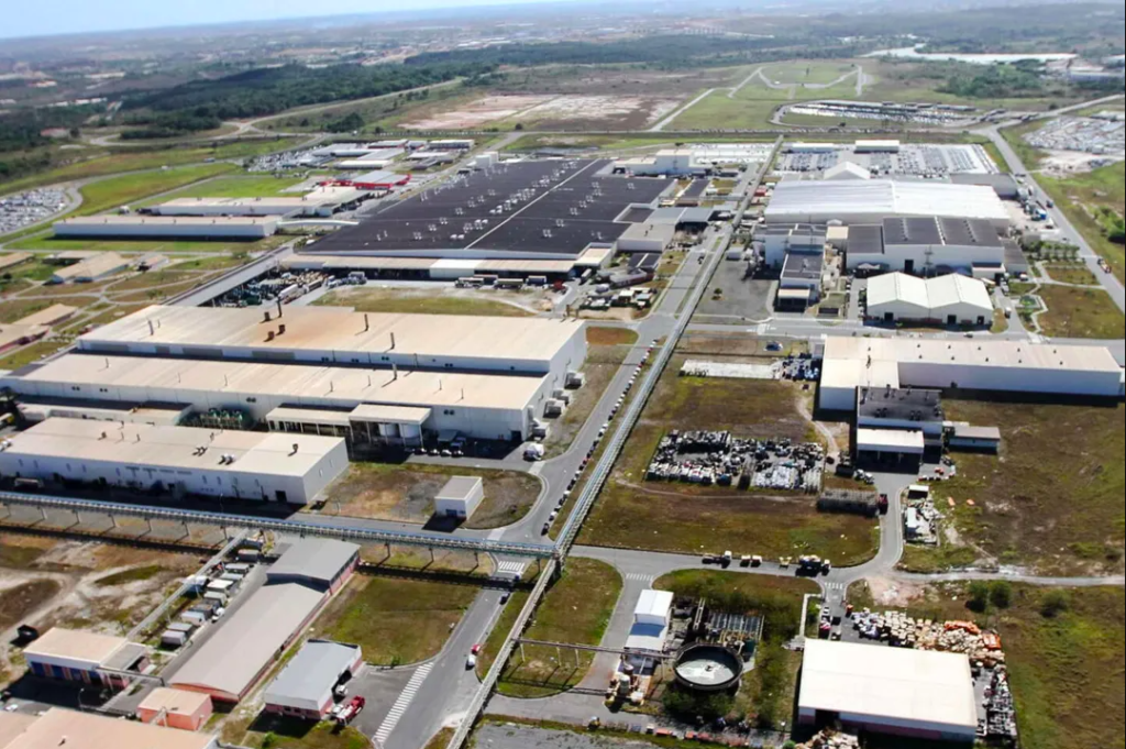 Fábrica da BYD na cidade de Camaçari - Bahia - onde antes havia a fábrica da Ford